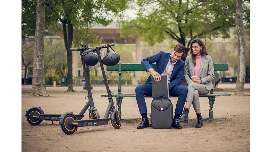 Ninebot KickScooter MAX G30 by Segway Ninebot KickScooter MAX G30 by Segway