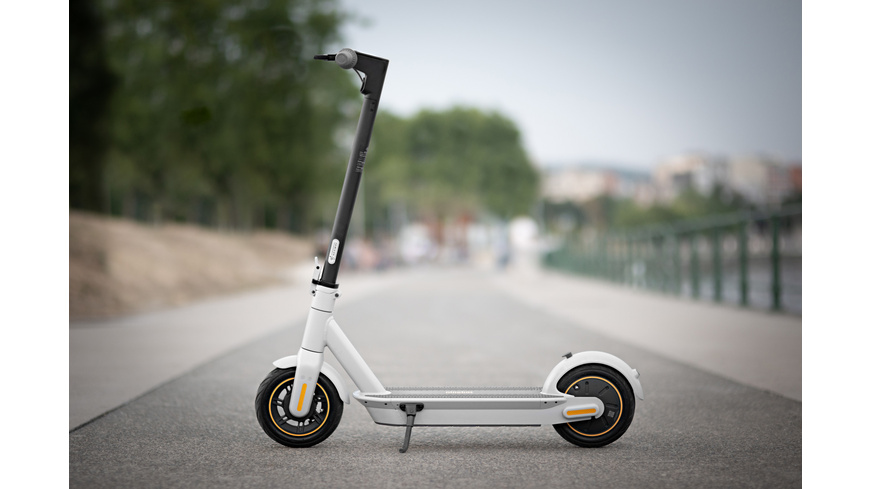 Ninebot KickScooter MAX G30LE by Segway Ninebot KickScooter MAX G30LE by Segway